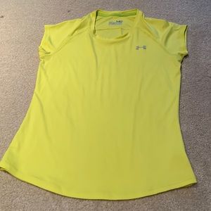 Under Armour Tshirt